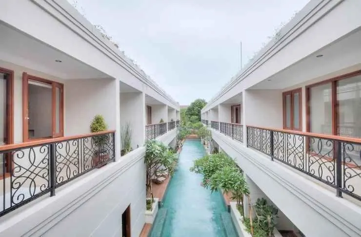 Seminyak Lagoon All Suites Hotel Indonesien