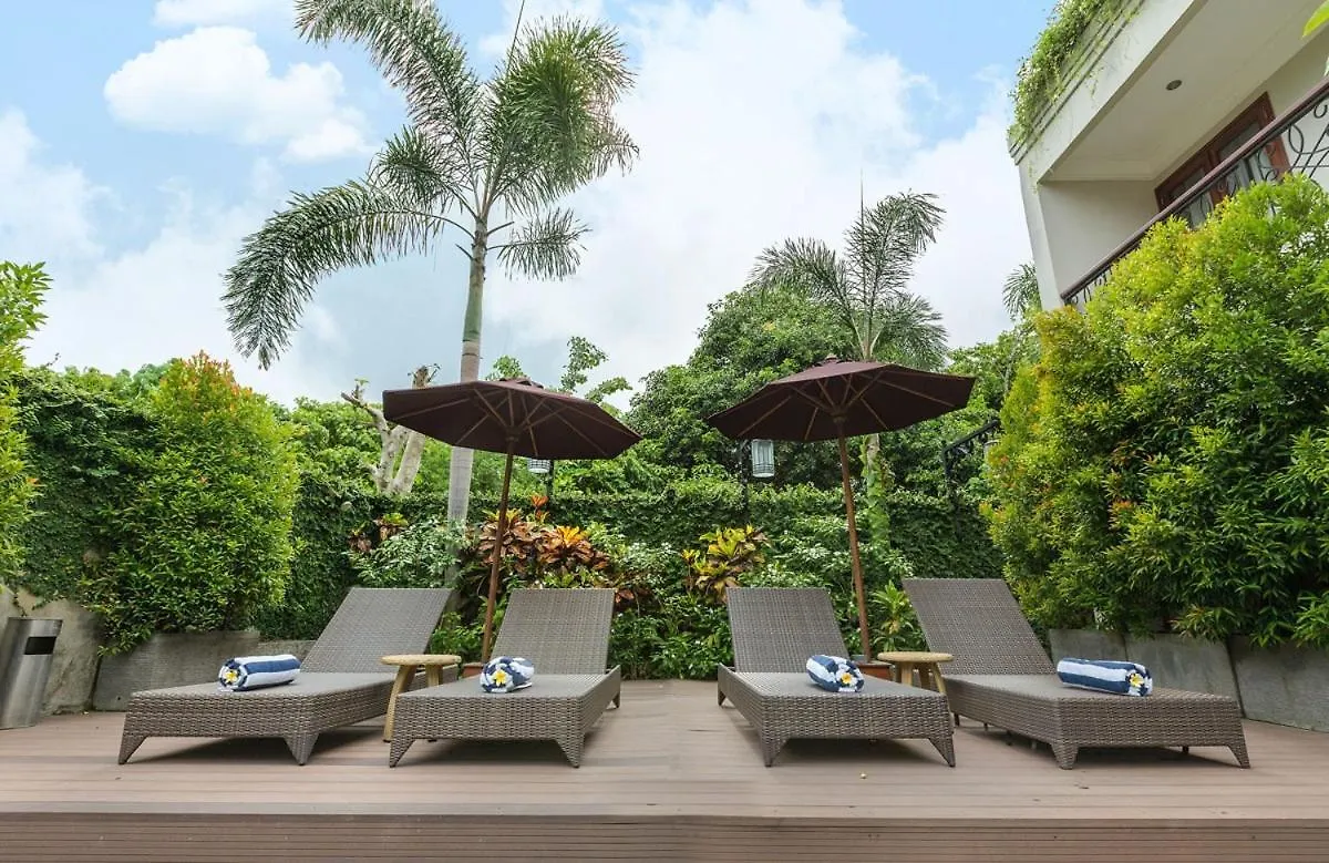 Seminyak Lagoon All Suites Hotel