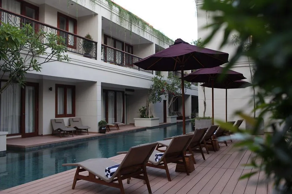 Seminyak Lagoon All Suites Hotel