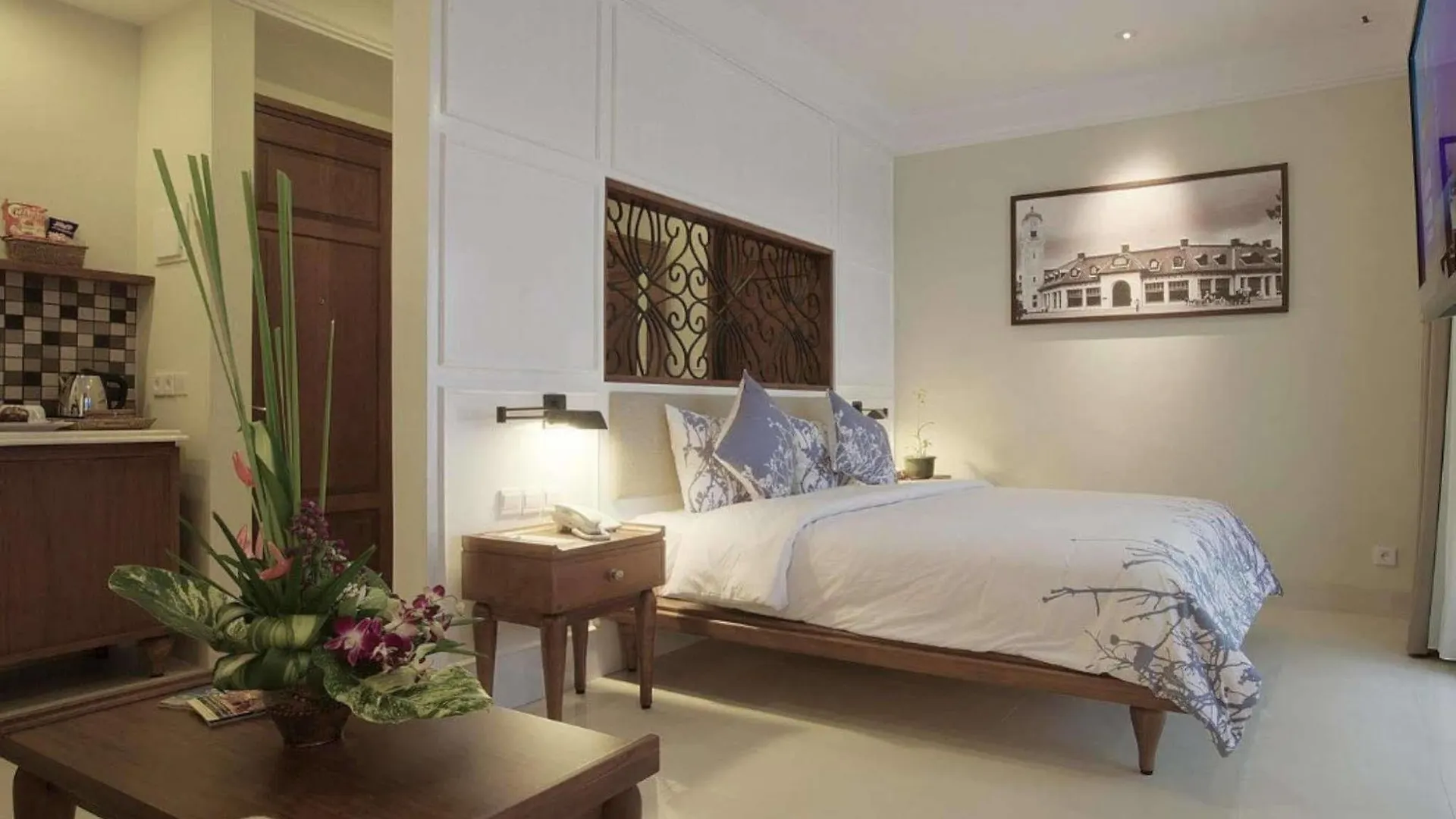 Seminyak Lagoon All Suites Hotel